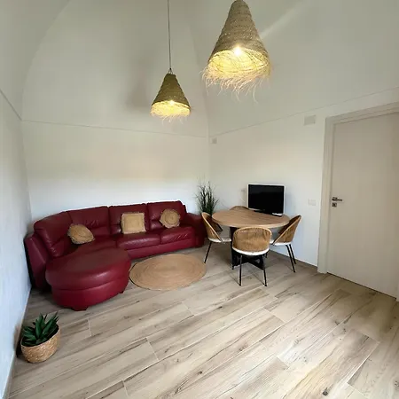 Dammuso Alba Radiosa Holiday home *